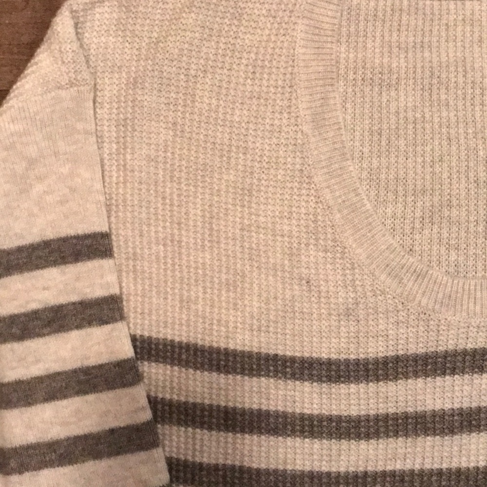 Sweater - Picture 2 of 2